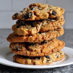 Salted Cookies ‘n Cream Cookies