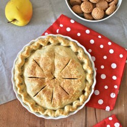 Amaretti Apple Pie