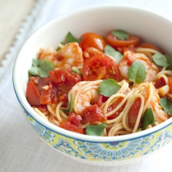 Shrimp Pasta with Tomato and Basil