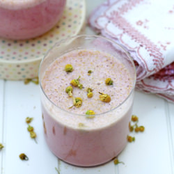 Chamomile Strawberry Smoothie