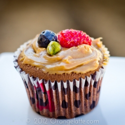 Chocolate Cupcake + Dulce de Leche