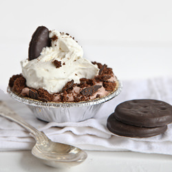 Thin Mint Chocolate Mini Pies