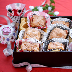 Linzer Torte Bars