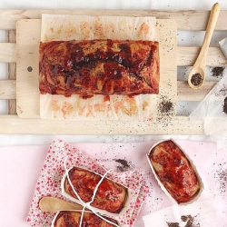 Black Tea Cake with Strawberry Jam