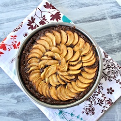 Vegan Apple Cake