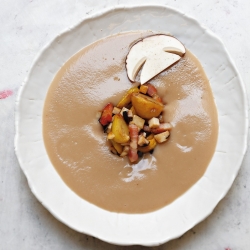 Chestnut Soup with Bacon