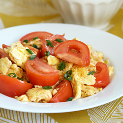 Stir-fried Tomato and Eggs