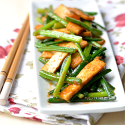 Garlic Chive with Dried Tofu