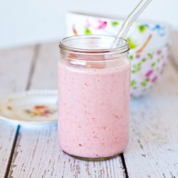 Strawberries and Cream Smoothie