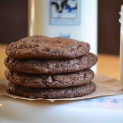 Mocha Toffee Almond Fudge Cookies