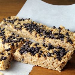 Peanut Butter Granola Crispy Bars