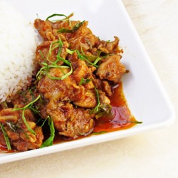 Quick Aromatic Stir Fried Chicken