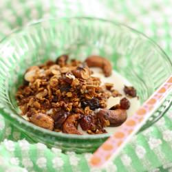 Cashew & Coconut Granola