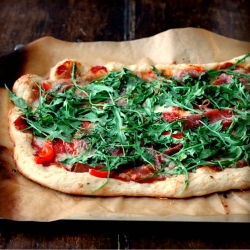 Arugula & Prosciutto Pizza