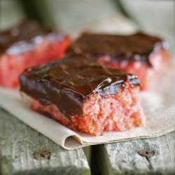 Chocolate Covered Strawberry Cake