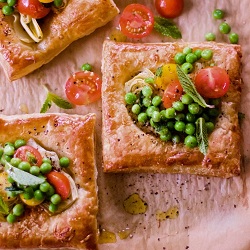 Artichoke and Tomato Salad Tarts