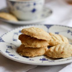 Orange and Ginger Cookies