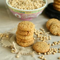 Soya and Almond Cookies