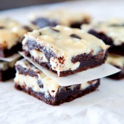 Chocolate Cream Cheese Cake Bars