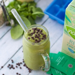 Mint Chocolate Chip Smoothie