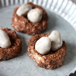 White Chocolate Eggs in Birds Nest