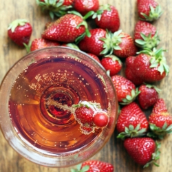 Strawberry-Balsamic Shrub