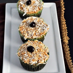 Toasted Coconut Cupcakes