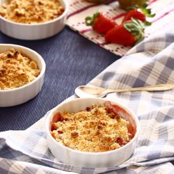 Strawberry and Pear Crumble