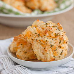 Cheddar Bay Biscuits