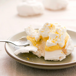 Lemon Cream Pavlova