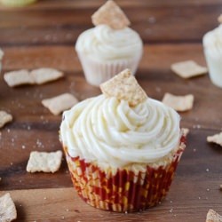 Cinnamon Toast Crunch Cupcakes