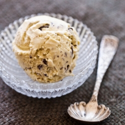 Amazing Fresh Mint Ice Cream