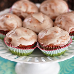 apple fritter muffins