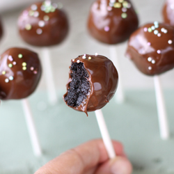 Oreo Truffle Pops