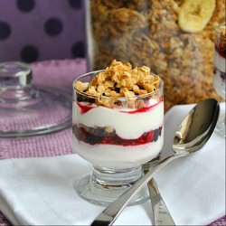 Berry Yogurt Parfaits with Granola