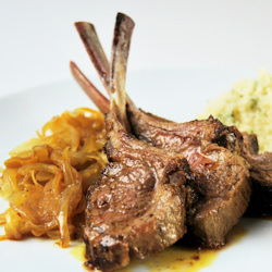 Lamb Chops Marinated with Onions