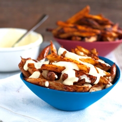 Baked Spicy Fries with Cheese Sauce