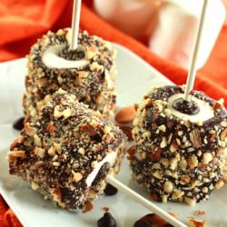 Nutty Buddy Marshmallow Pops