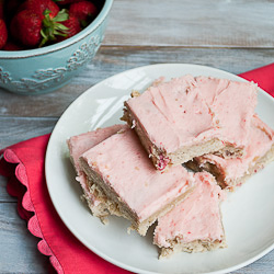 Strawberry Sugar Cookie Bars