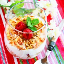 Granola, Yogurt and Fruit, Parfaits