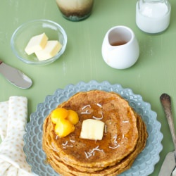 Tropical Whole Wheat Mango Hotcakes