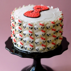 Hello Kitty Covered Cake