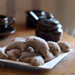 Vanilla and Almond Crescents