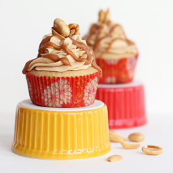 Caramel Peanut Butter Cupcakes