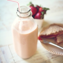 PB&J Protein Shake