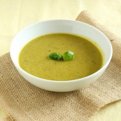 Asparagus & Basil Soup