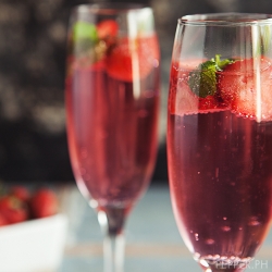 Fake Strawberry Champagne