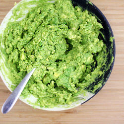 How to Keep Guacamole Green