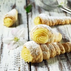 Puff Pastry Cornets