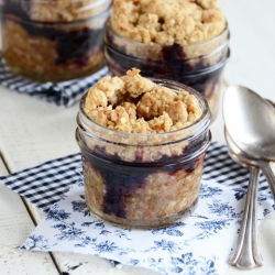 Grape Jam Bars in a Jar